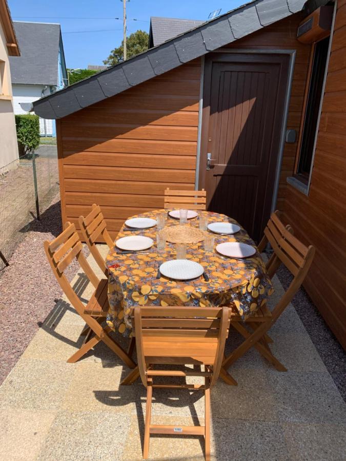 Chaleureux Chalet En Bord De Mer Merville-Franceville-Plage Ngoại thất bức ảnh